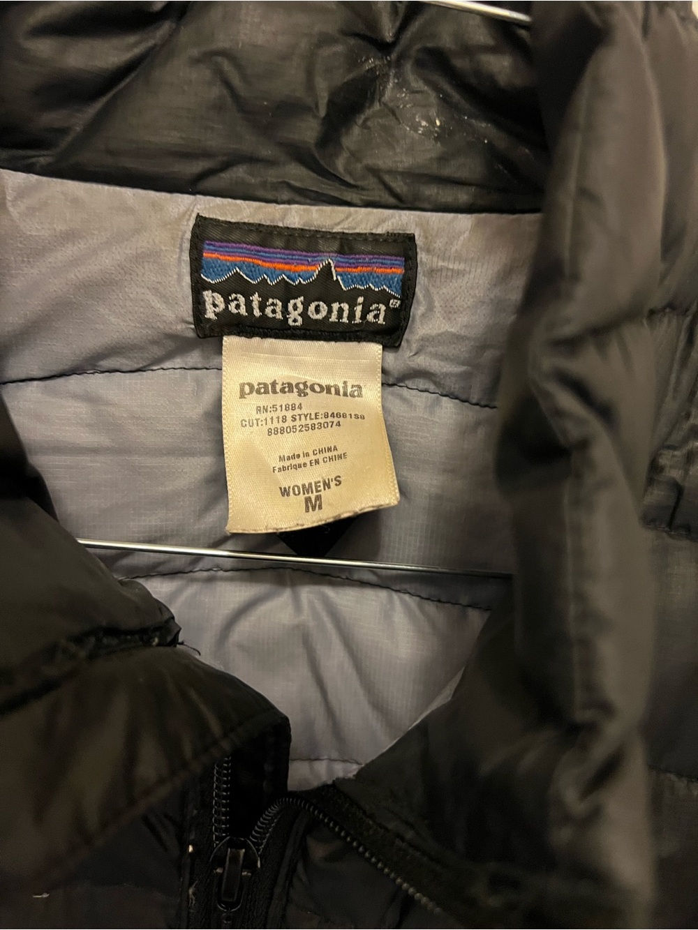 Patagonia Black Lightweight Puffer Jacket - Picture 2 of 4